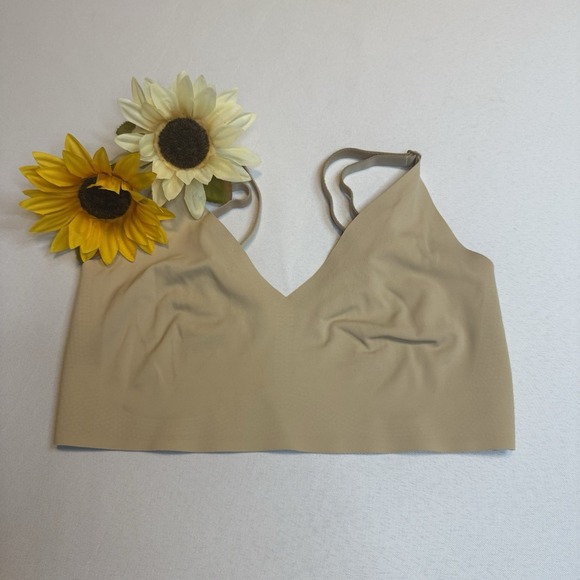 True & Company Wireless‎ Tan Leisure Adjustable Straps Bralette Bra Size Small - Picture 1 of 5